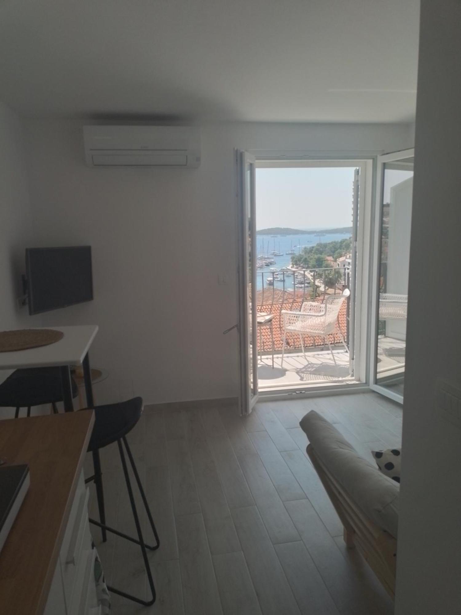 Apartments Old Town Hvar Sea View Hvar Town Dış mekan fotoğraf